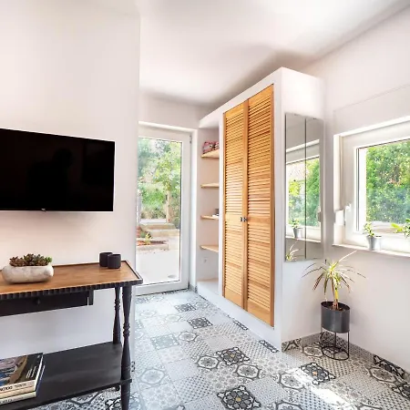 Sunny Side Malinska Apartment Exterior photo